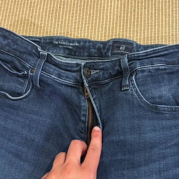 AG Farrah Skinny - Picture 4 of 10